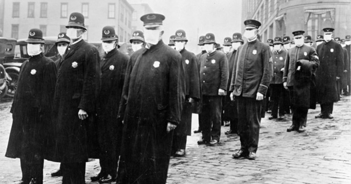 Seattle Police with masks on in 1918