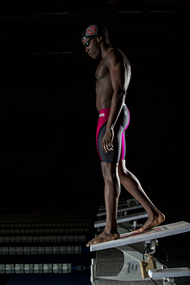 Joshua Tibatemwa ’19 stands on starting block