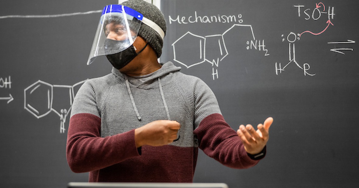 Professor Leggans teaching chemistry
