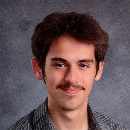 Sebastian Vilches headshot