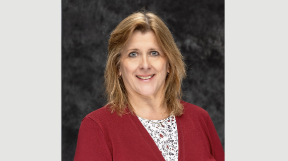 Mary Phipps headshot