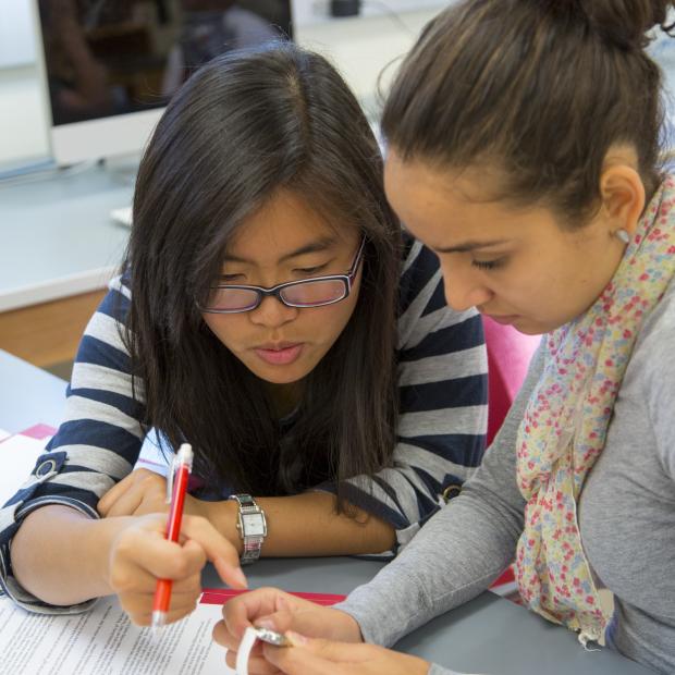 Admission and Aid Grinnell College