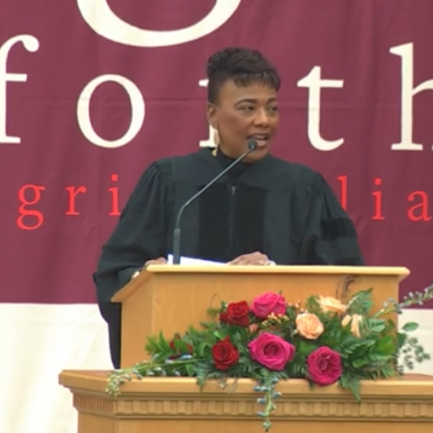 Dr. Bernice A. King presented the 2022 Grinnell College Commencement Address
