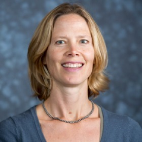 Jennifer Dobe, Grinnell College faculty 