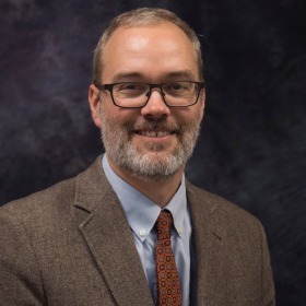 Grinnell faculty Peter Hanson