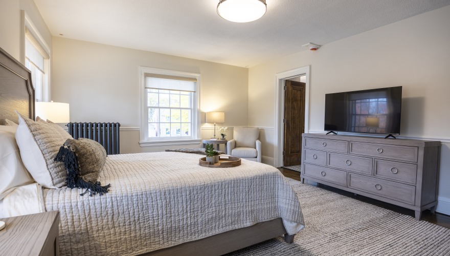 Guest Room at Hannah House