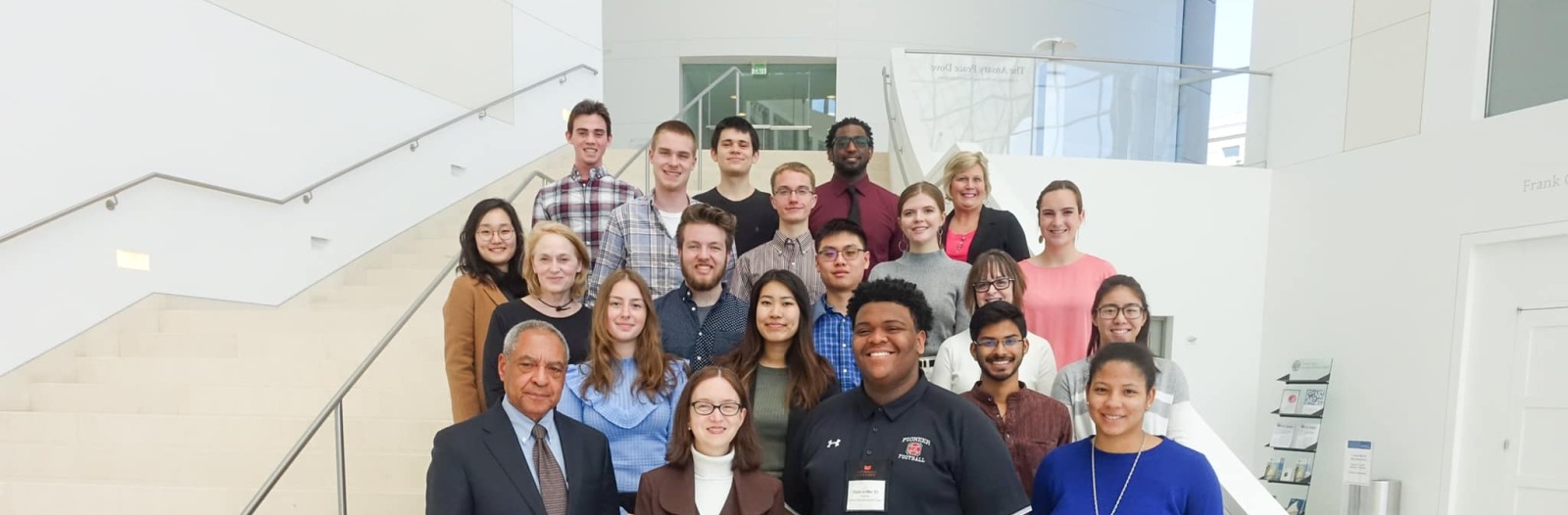 16 students on the international affairs study tour with George Moose and Ann-Louise Colgan of the U.S. Institute for Peace