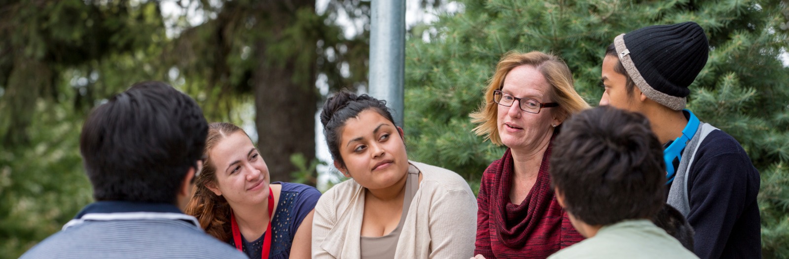 Susan Sanning of the Center for Careers, Life, and Service mentoring students