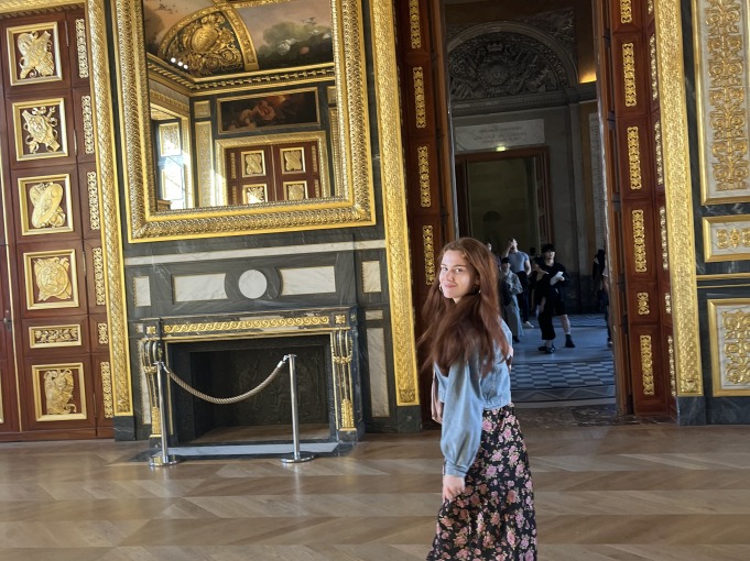 Sage at the Louvre in Paris, France for a course called Everyday Contemplation.