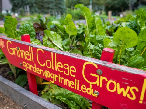 grinnell college garden sign