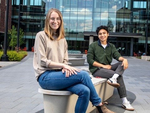 Elizabeth Collinger ’21 and Fernando Villatoro ’22 in front of HSSC