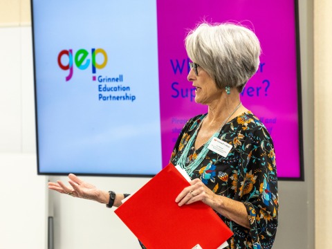 Liz Hansen 