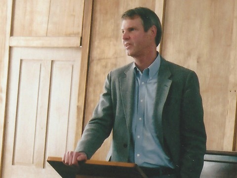 Professor Jon Andelson speaks at an event in the Amana Colonies