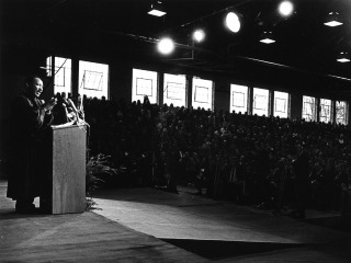 Martin Luther King, Jr. addresses the crowd at Grinnell College's Darby Gym on Oct. 29, 1969