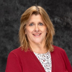 Mary Phipps headshot