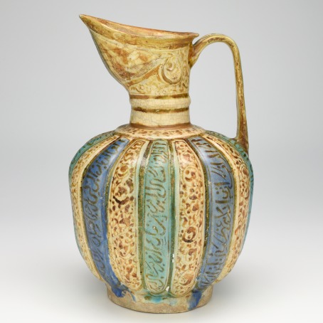 Central Iran, Jug, late 13th century, underglaze-painted fritware. Collection of the Huntington Museum of Art, Gift of Drs. Joseph and Omayma Touma and family.